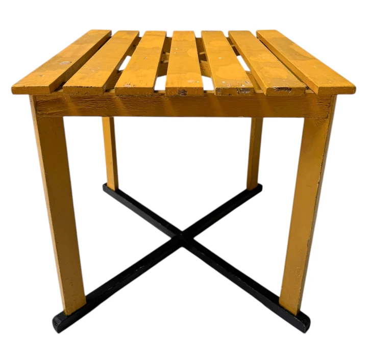 Two Art Deco Modernist Lacquered Beech Armchairs and Table, 1930s